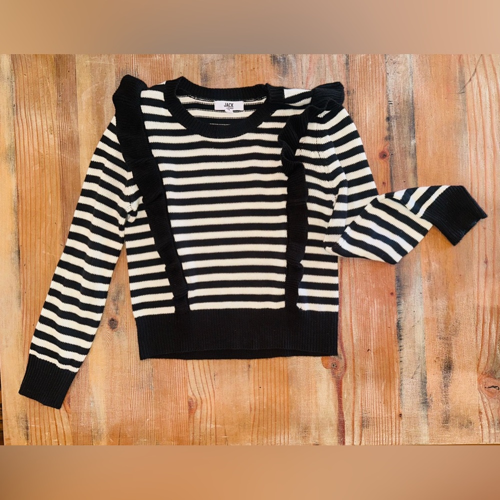 Sweater with ruffle detail